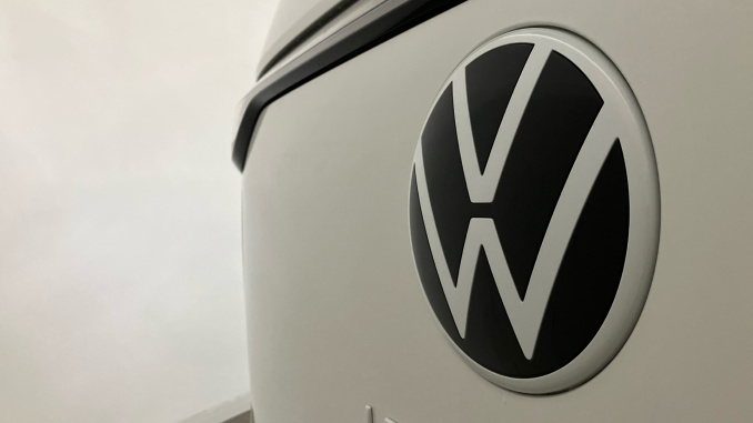 Volkswagen ID. Buzz 210kW Style Pro 79kWh 5dr Auto [Design+] Electric Estate - Image 24